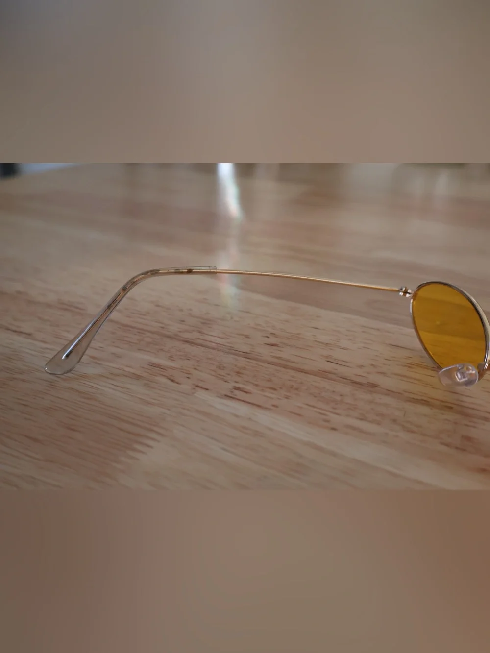 Vintage Small Sunglasses Oval Slender Metal Frame Candy Colors B2277